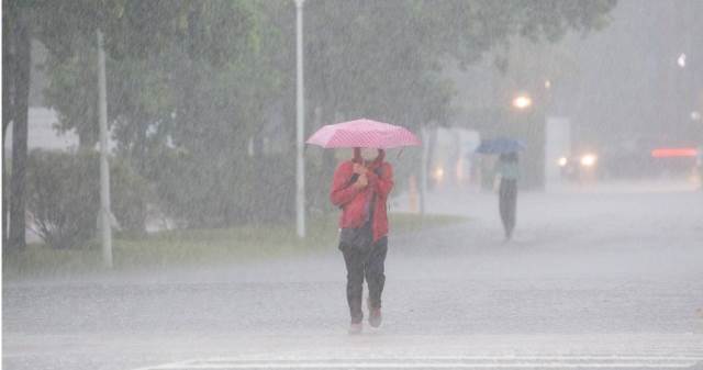 上週末下到發紫！全台雨量結帳前20名出爐　「這縣市」霸榜16名